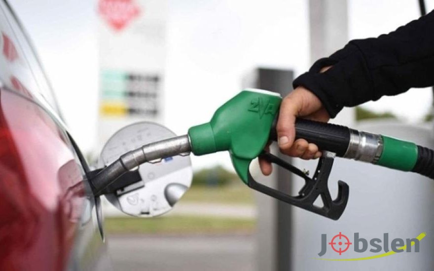 انخفاض أسعار البنزين وارتفاع أسعار الديزل